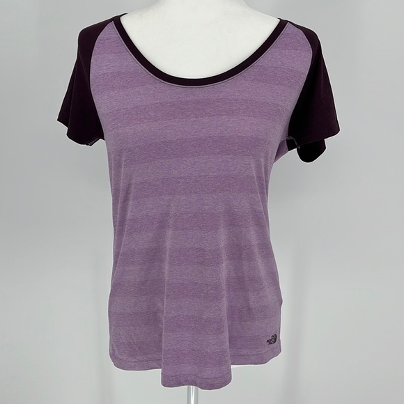 North Face Flash Dry Athletic Running Short Sleeve Shirt Purple Size Medium - Picture 1 of 11